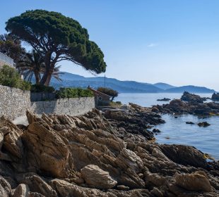 Théoule-sur-Mer : Le guide ultime pour découvrir ce joyau de la Côte d'Azur