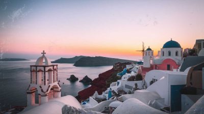 Santorin voyage : conseils, prix, bons plans et rêv(es) à vivre