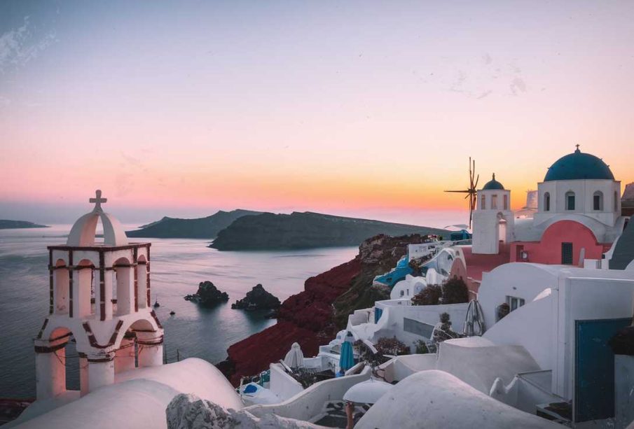 Santorin voyage : conseils, prix, bons plans et rêv(es) à vivre
